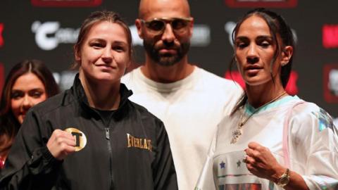 Katie Taylor and Amanda Serrano pose together