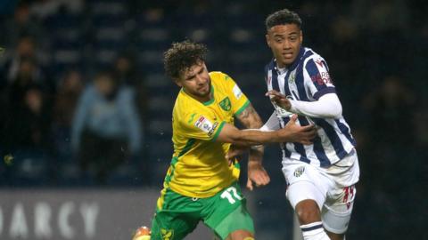 Lewis Dobbin is close to joining Norwich on loan