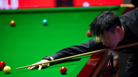 Zhao Xintong of China