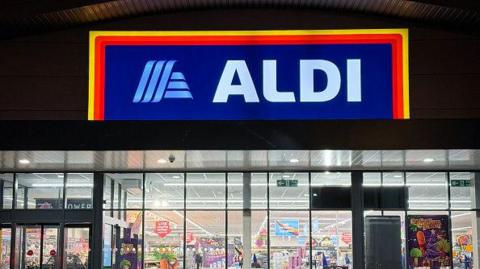 Aldi store 