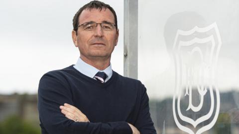 New Dundee manager Gary Bowyer