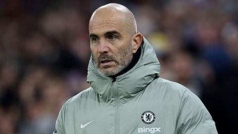 Enzo Maresca looking serious at Cardiff City