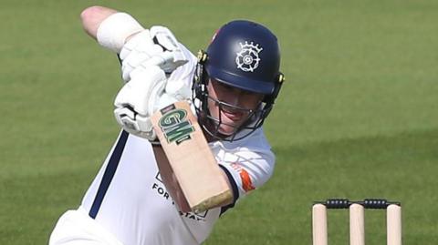 Nick Gubbins batting