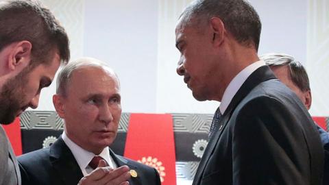 Putin and Obama meet in Peru