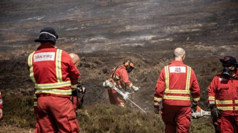 Firefighters in the moor