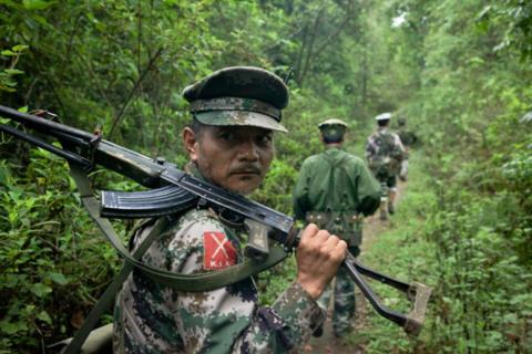 ကချင်-စစ်ကိုင်းအစပ်က မြို့နယ် ၅ ခုမှာ တိုက်ပွဲနဲ့ စစ်ရေးတင်းမာနေ