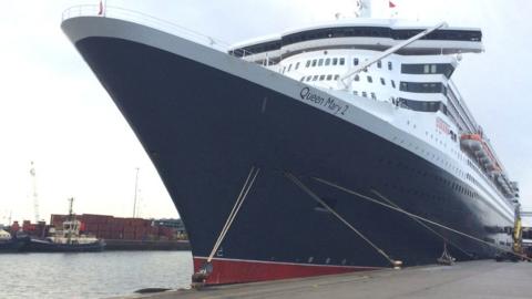 QM2