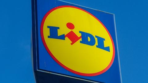 Lidl sign