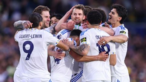Leeds v Burnley