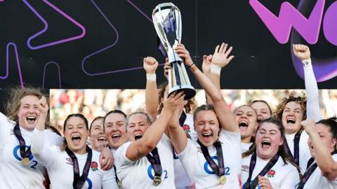 England lift Women's Six Nations trophy