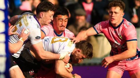 Tom Georgiou in action for Cornish Pirates