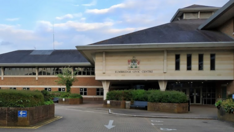 Elmbridge Civic Centre