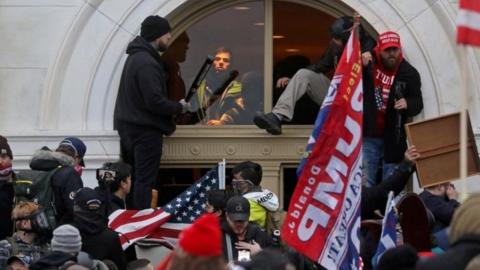 Rioters break into US Congress on 6 January