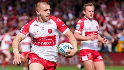 Mikey Lewis of Hull KR in action