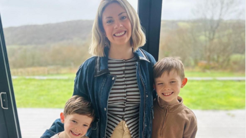 Cerys with Elis and Macsen