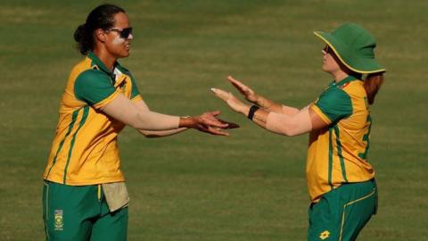 South Africa players celebrate a wicket