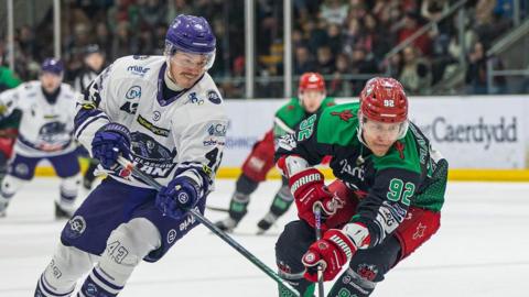 Cardiff Devils' Josh Macdonald and Glasgow Clan's Miihkali Teppo