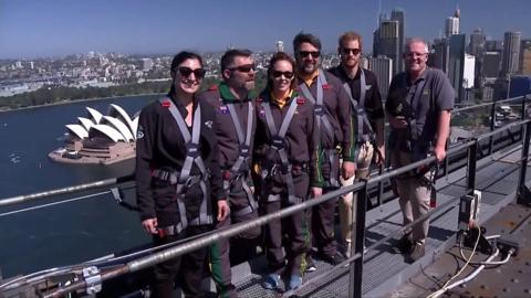 Prince Harry climbs Syndey Harbour Bridge
