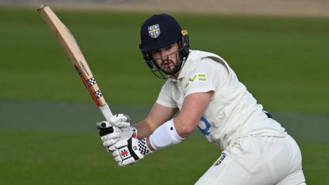 Ollie Robinson bats for Durham