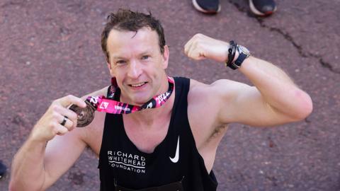 Richard Whitehead after the 2022 TCS London Marathon 