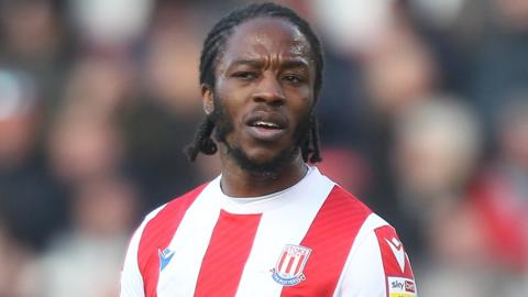 Romaine Sawyers