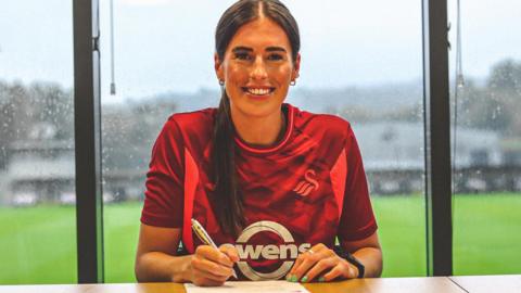 Swansea City Women captain Katy Hosford signs her contract