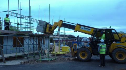 Construction At The Woodlands, Langwith