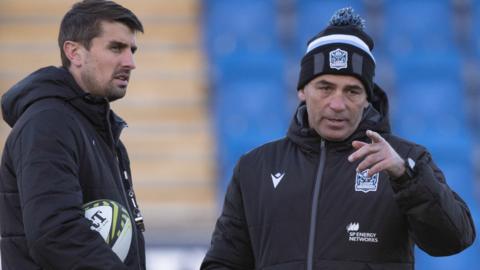 Peter Murchie and Glasgow Warriors head coach Franco Smith