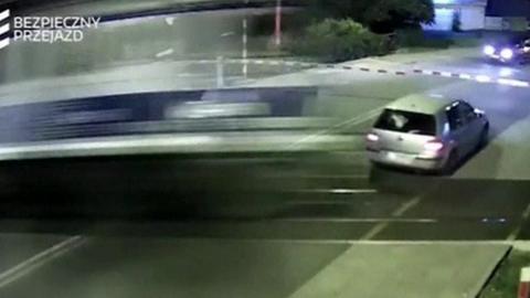 Video shows moment a train narrowly avoids slamming into a car in Poland