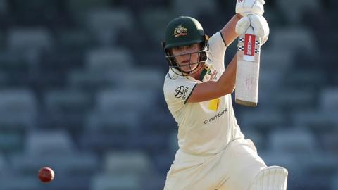 Annabel Sutherland batting for Australia