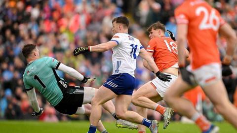 Oisin O'Neill scores