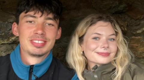 Aron a Lois