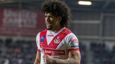 Jumah Sambou in action for St Helens