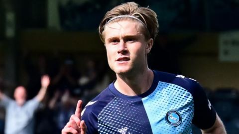 Wycombe Wanderers forward  Sam Bell