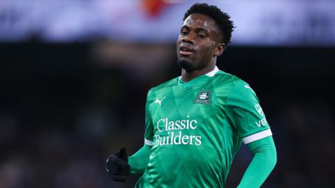 Michael Baidoo in action for Plymouth Argyle