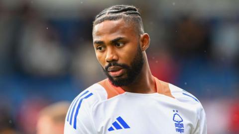 Emmanuel Dennis