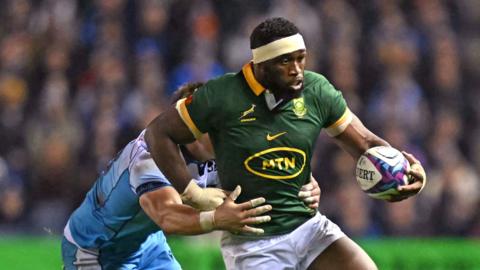 Siya Kolisi in action against Scotland