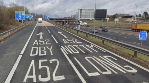 The northbound M1 exit slip up to the Sandiacre Interchange