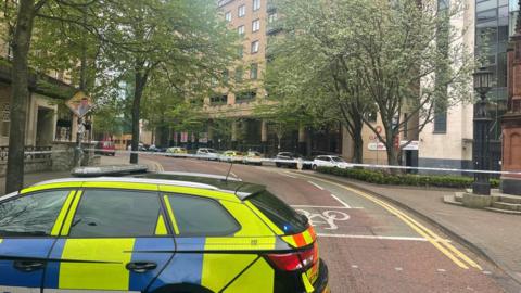 Police cordoned off Ormeau Avenue