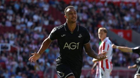 Adam Idah celebrates 