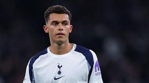 Brennan Johnson playing for Tottenham