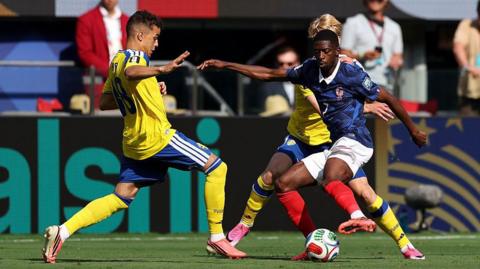 Ousmane Dembele challenges