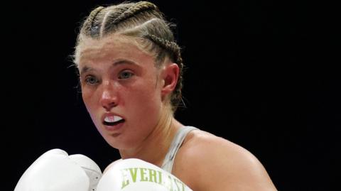 British bantamweight Francesca Hennessy