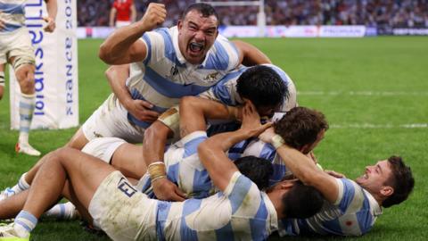 Argentina celebrate Nicholas Sanchez's late try