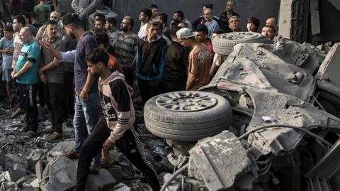 Damage after blast at al-Maghazi camp