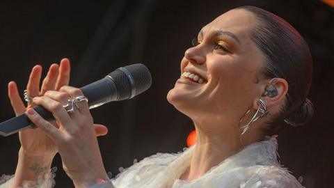 Jessie J singing on stage at Radio 2 in the Park 