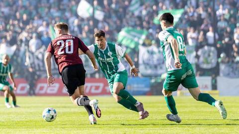 Bohemians 1905 playing against Sparta Prague