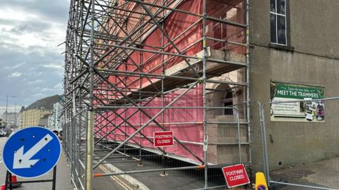Scaffolding at Tramway Terrace