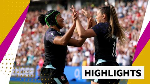 England's Sadia Kabeya and Jess Breach