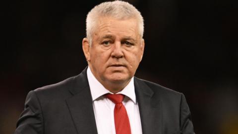 Warren Gatland runs the rule over Wales 